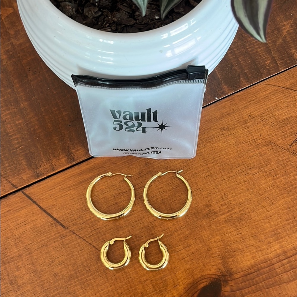 Gold Hoop Earrings Set